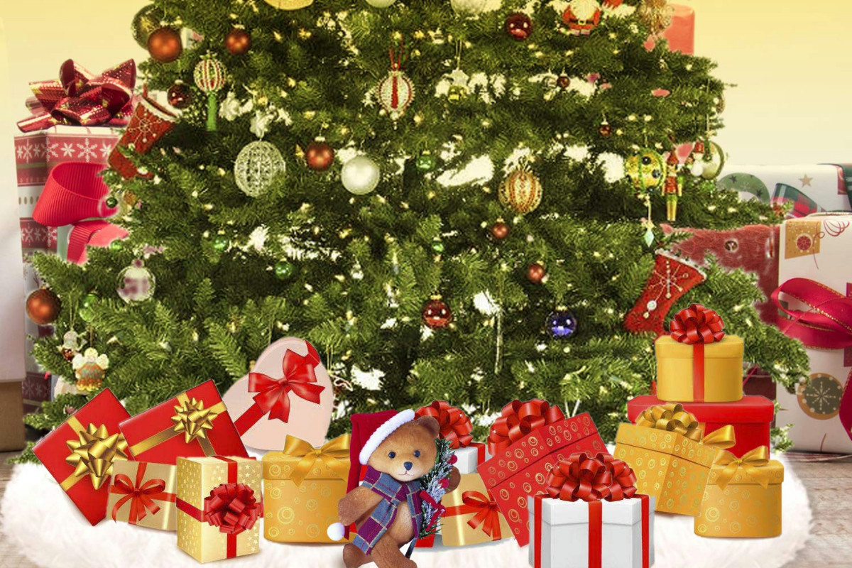 Non ci crederai: albero di Natale gigante a meno di 50€